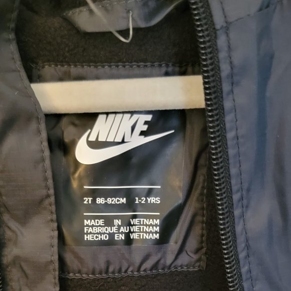 NEW! Nike Toddler Coat - Warm & Water Resistant 2T - Picture 4 of 4